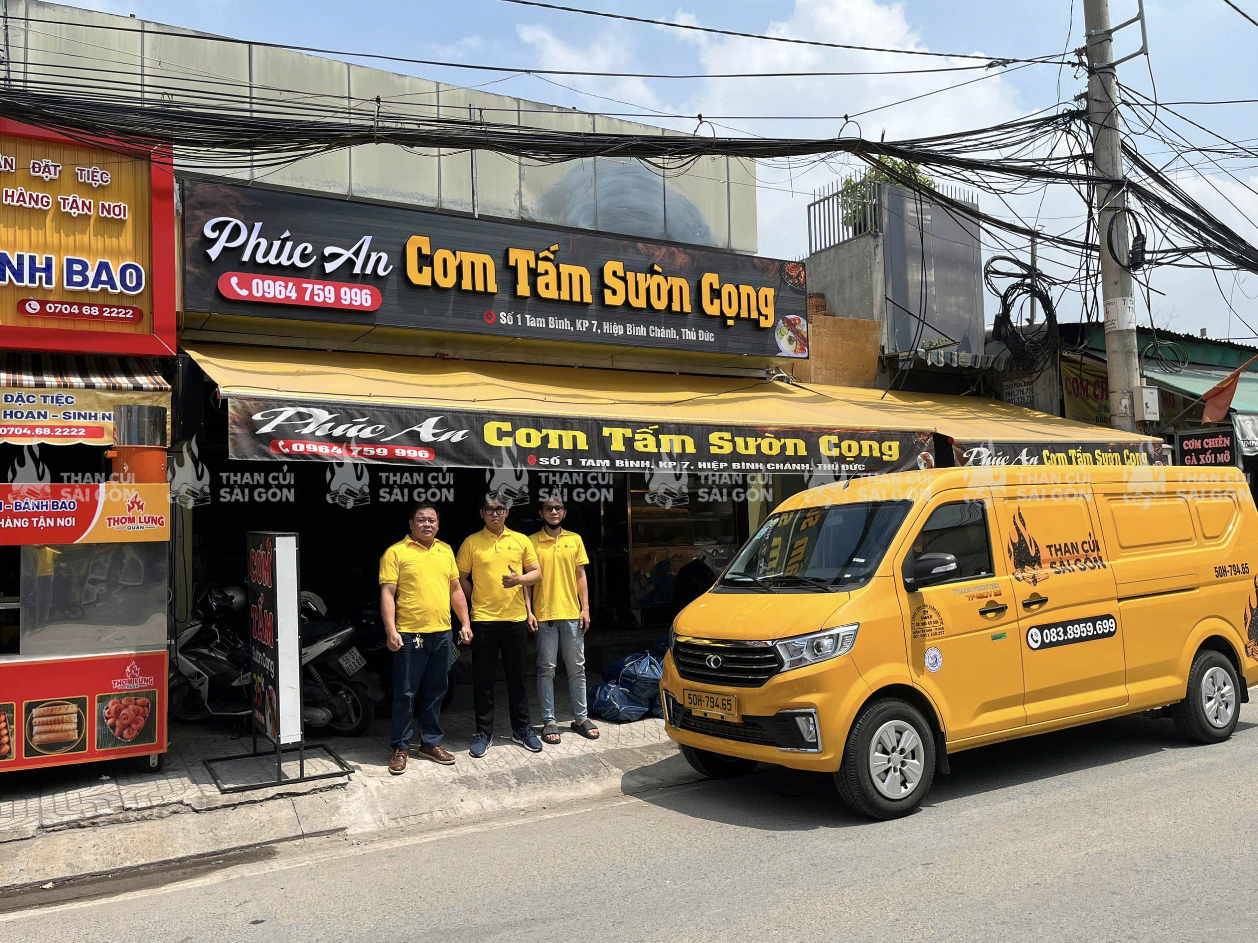 Than Củi Sài Gòn với đội ngũ tư vấn chuyên nghiệp, hỗ trợ khách hàng từ khâu chọn than đến khâu vận chuyển