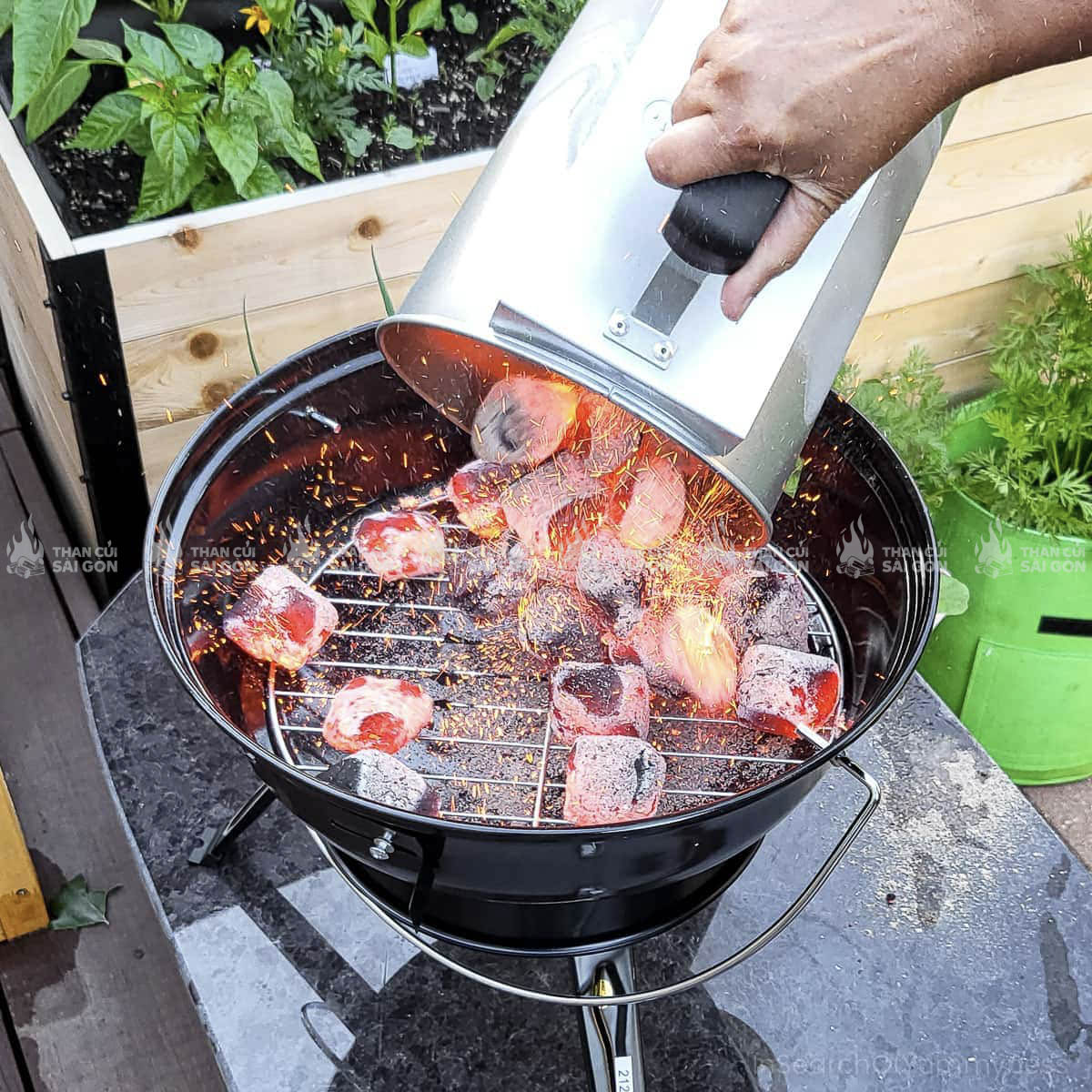 Sai lầm phổ biến khi đốt than củi