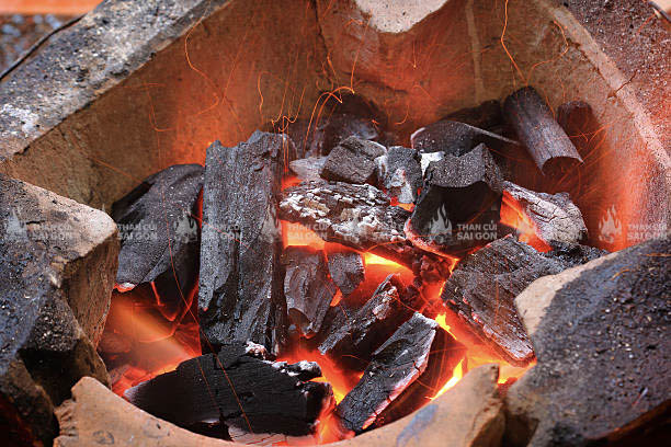 Cách nhận biết và xử lý than củi kém chất lượng