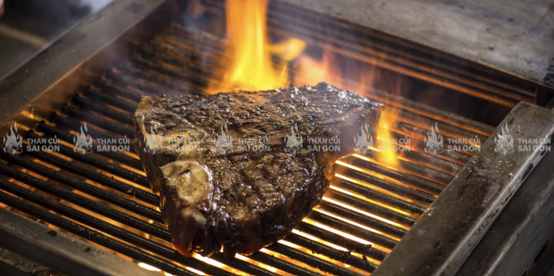 Than nướng phục vụ nhà hàng