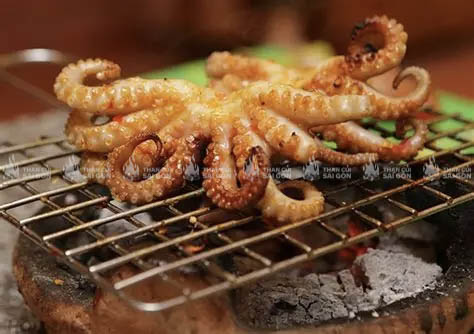 Bạch tuộc nướng sa tế